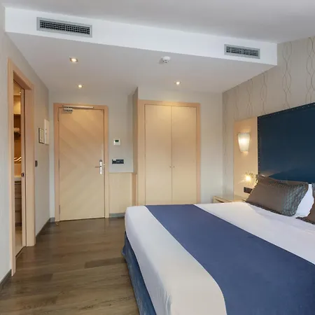 Hotel Pedro I De Aragon 4 Estrellas Superior Huesca Room photo
