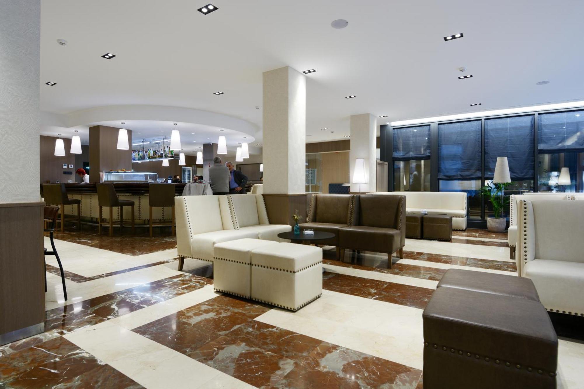 Pedro I De Aragon Hotel Huesca