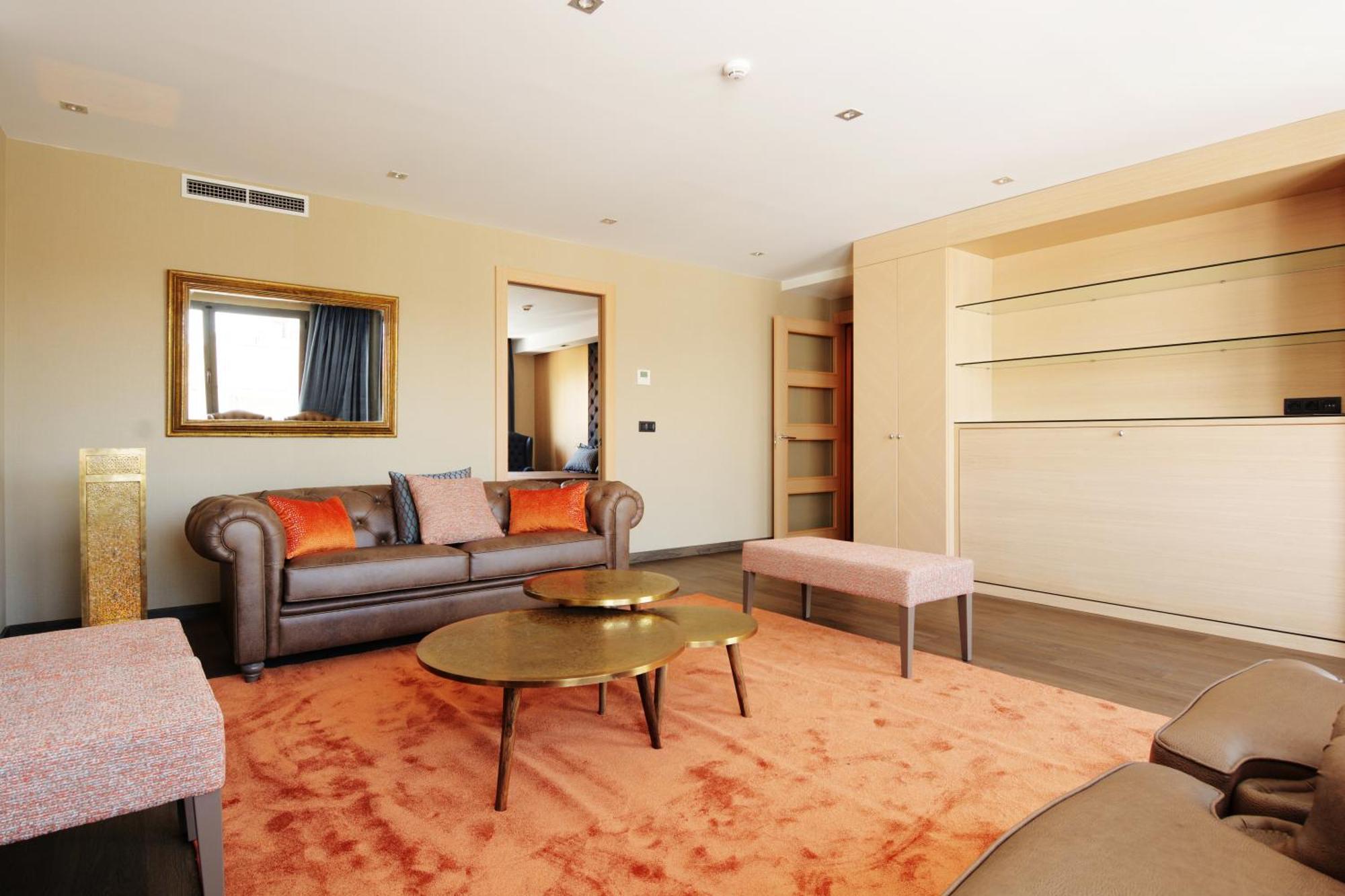 Pedro I De Aragon Hotel 4*