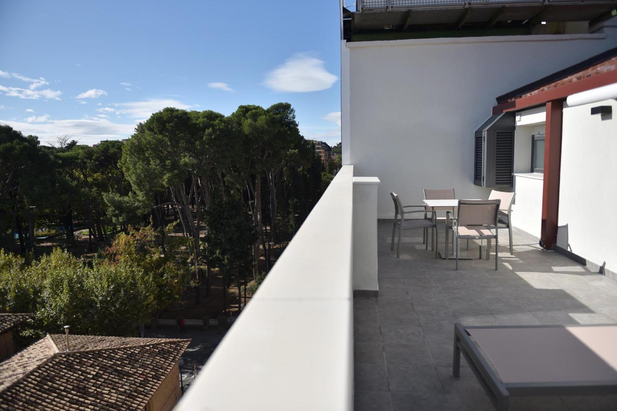 Pedro I De Aragon Hotel 4*