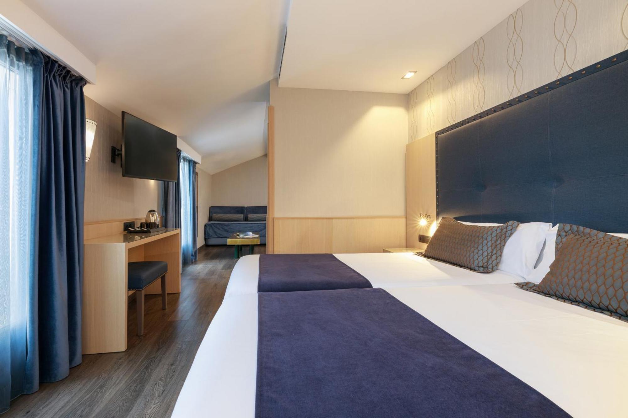 Hotel Pedro I De Aragon